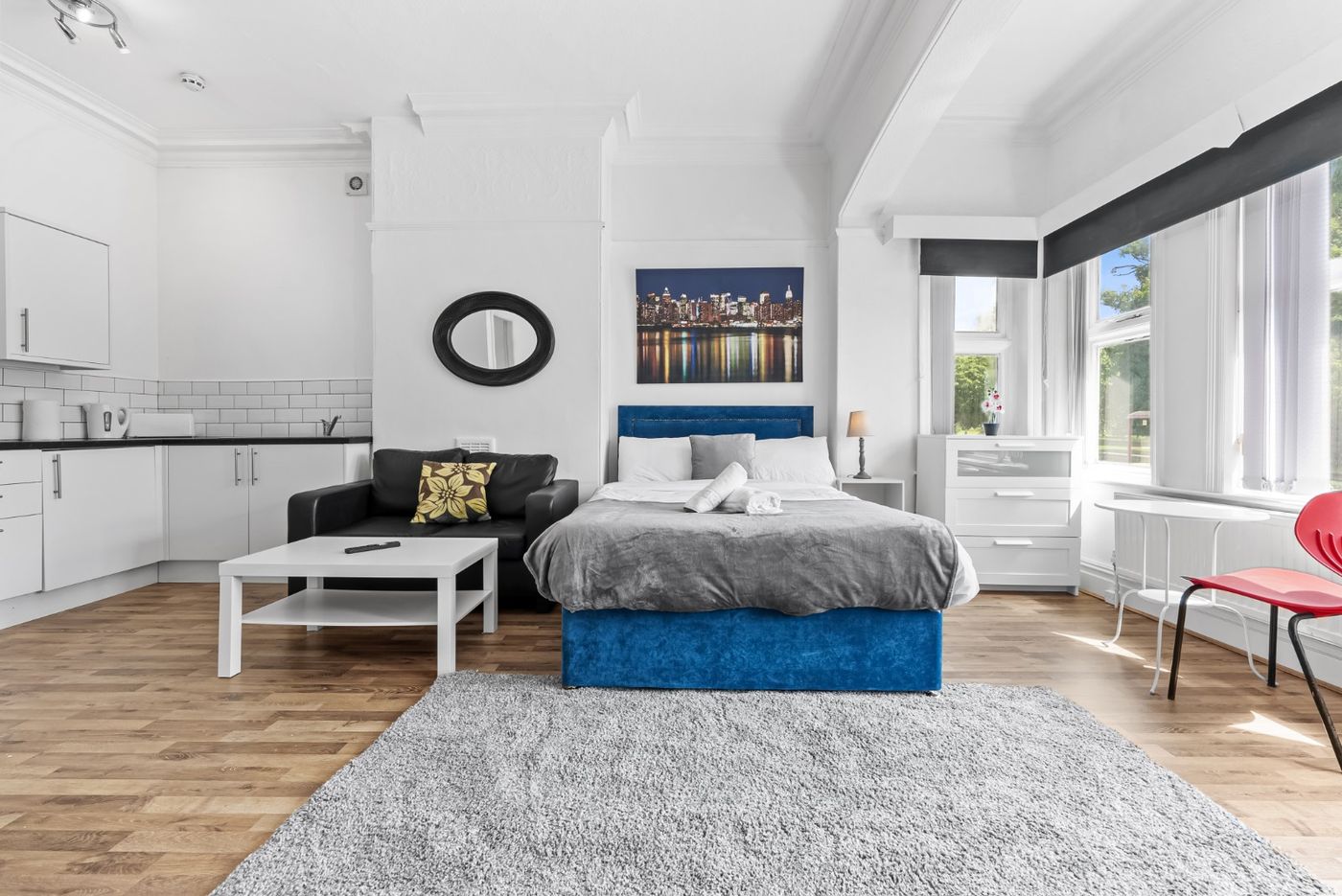 Studio 5: Living and sleeping space