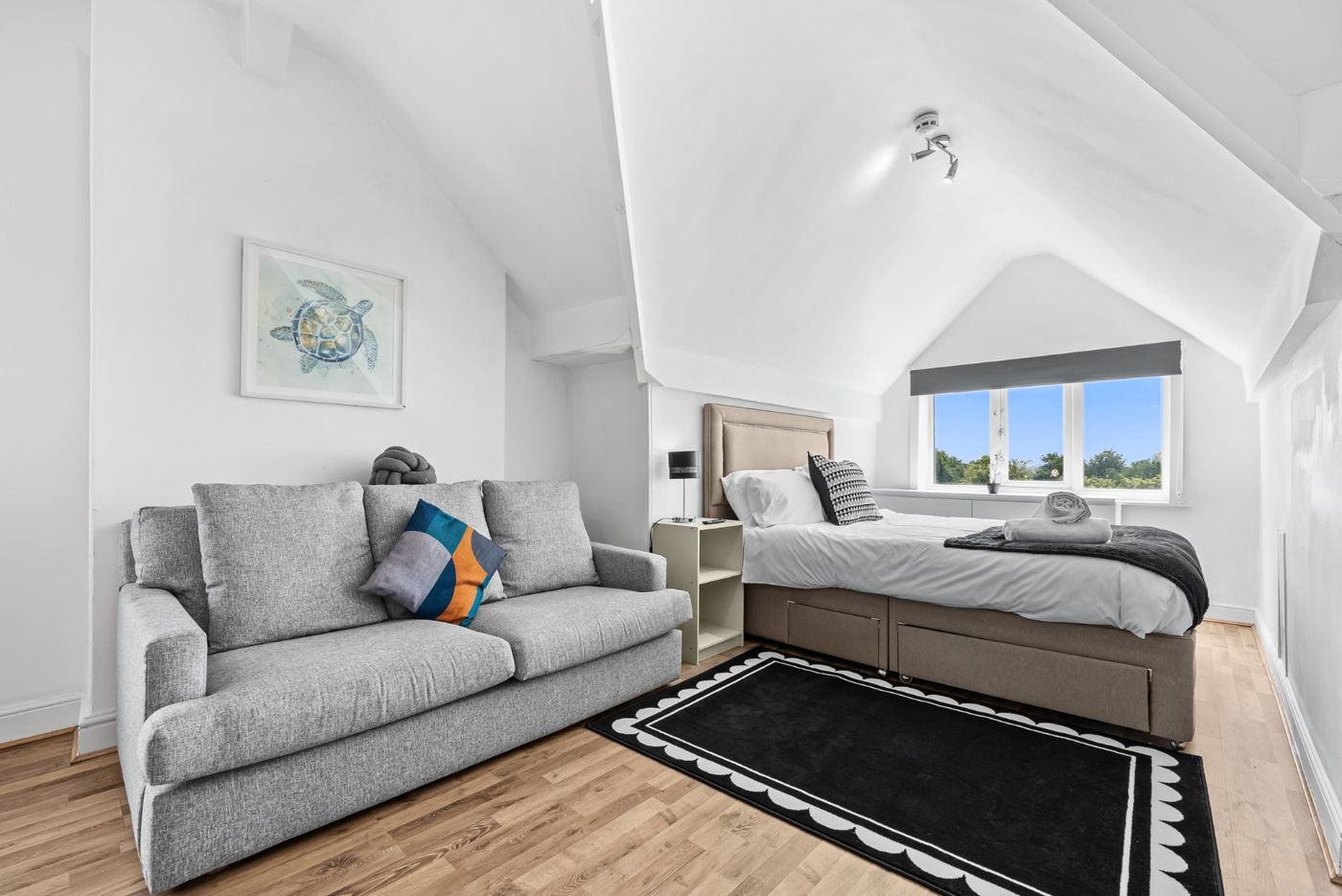Studio 7: Top-floor studio under sloping ceilings
